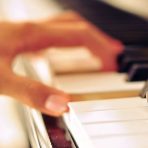 操浪笔美女视频免费
